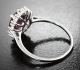 Изящное серебряное кольцо с рубином