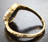 Текстурированное золотое кольцо cо звездчатым сапфиром 4 карата