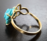 Золотое кольцо с яркой резной армянской бирюзой 3,12 карата
