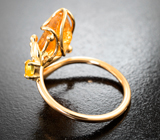 Золотое кольцо с редким насыщенным империал топазом 4,41 карата и ярко-желтым сапфиром