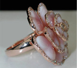 Фантастическое кольцо с розовым перламутром и бриллиантами от "SP" Золото