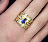 Широкое кольцо с великолепным танзанитом и бриллиантами Золото