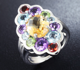 Замечательное серебряное кольцо с самоцветами Серебро 925