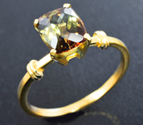 Золотое кольцо с насыщенным контрастным андалузитом 1,5 карата Золото