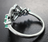 Серебряное кольцо с «неоновыми» изумрудами Серебро 925